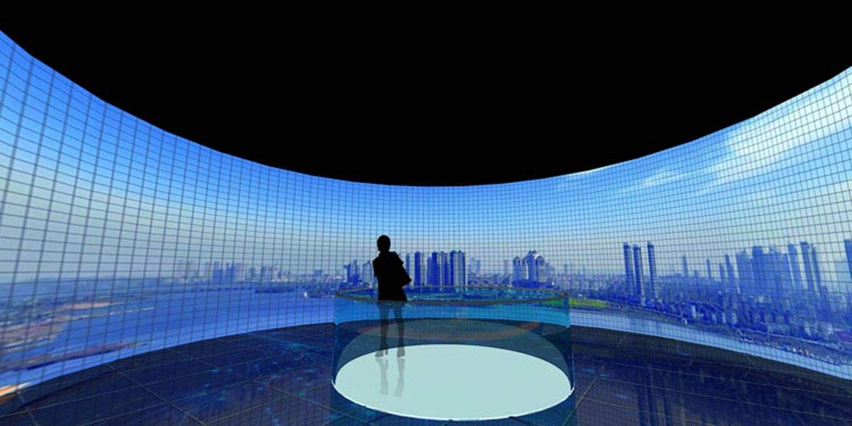 環幕投影 環幕投影