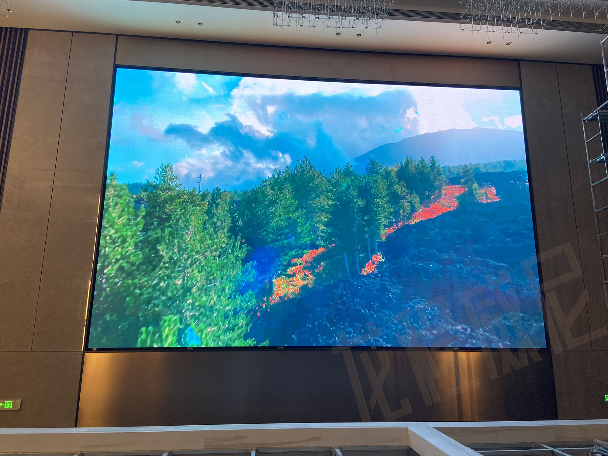 AMOUY艾默依P7.62室內LED顯示屏 AMOUY艾默依P7.62室內LED顯示屏