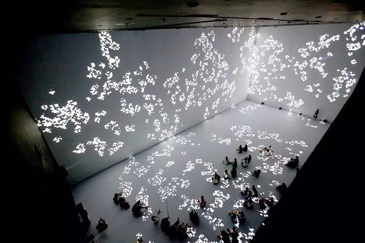 沉浸式機臺設(shè)備CAVE